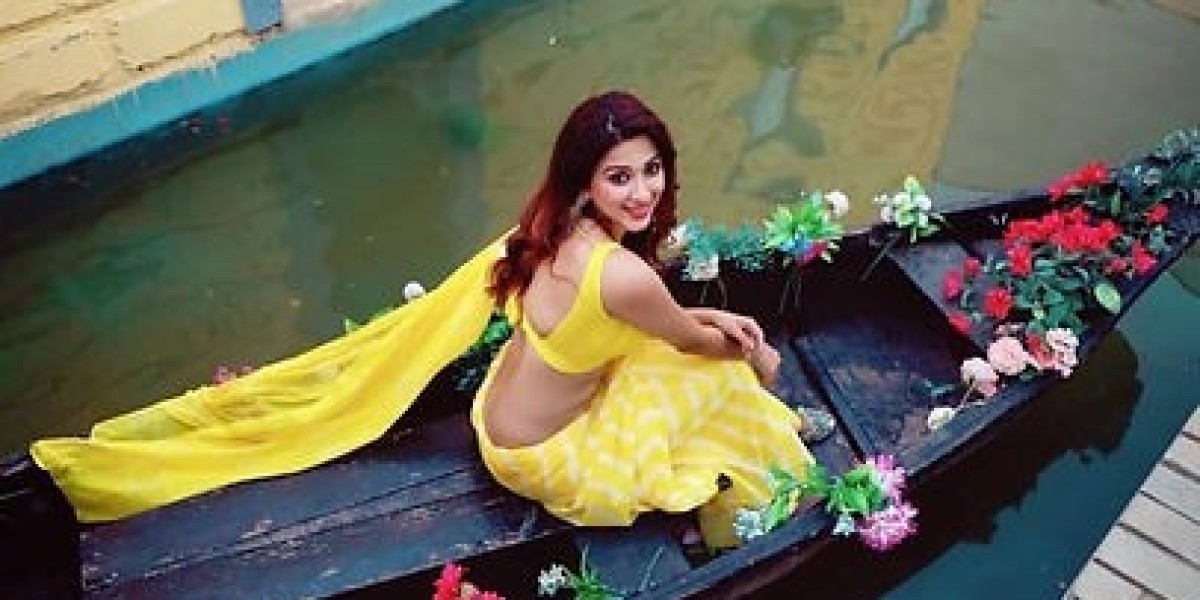VIP Call Girls in Aerocity- Escort Service in Aerocity|9818589525