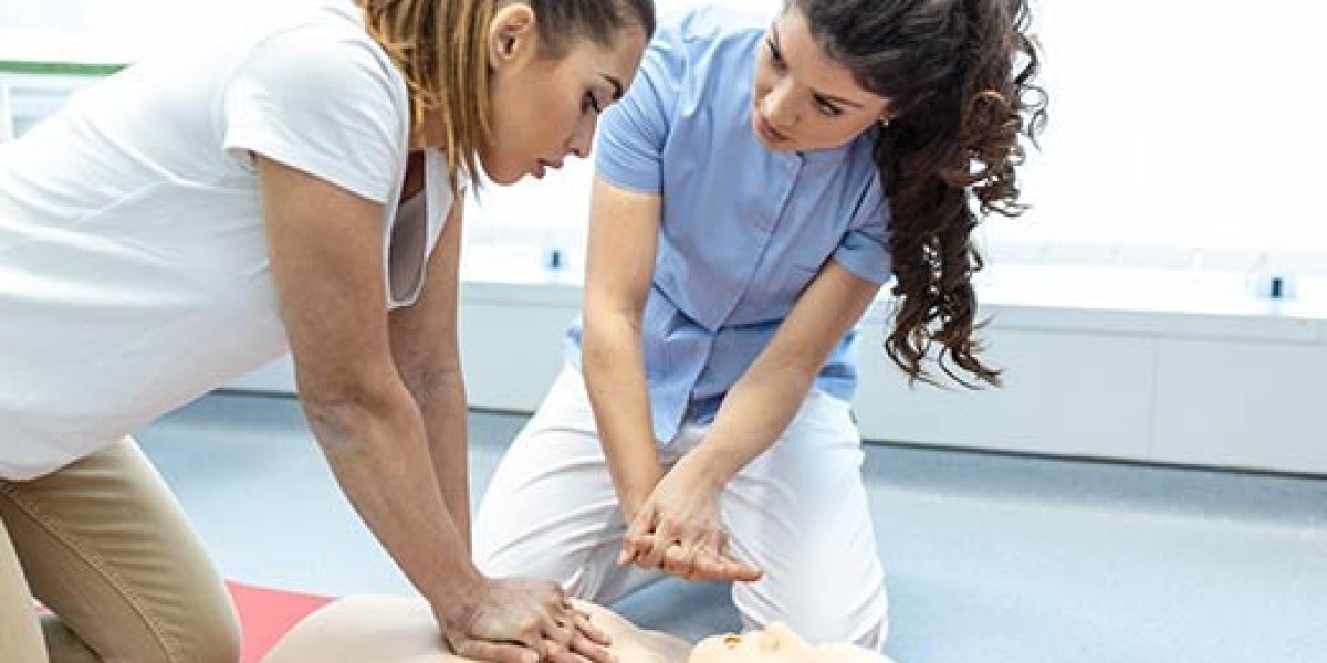 Essential Skills Which You Learn Once You Take a First Aid Course
