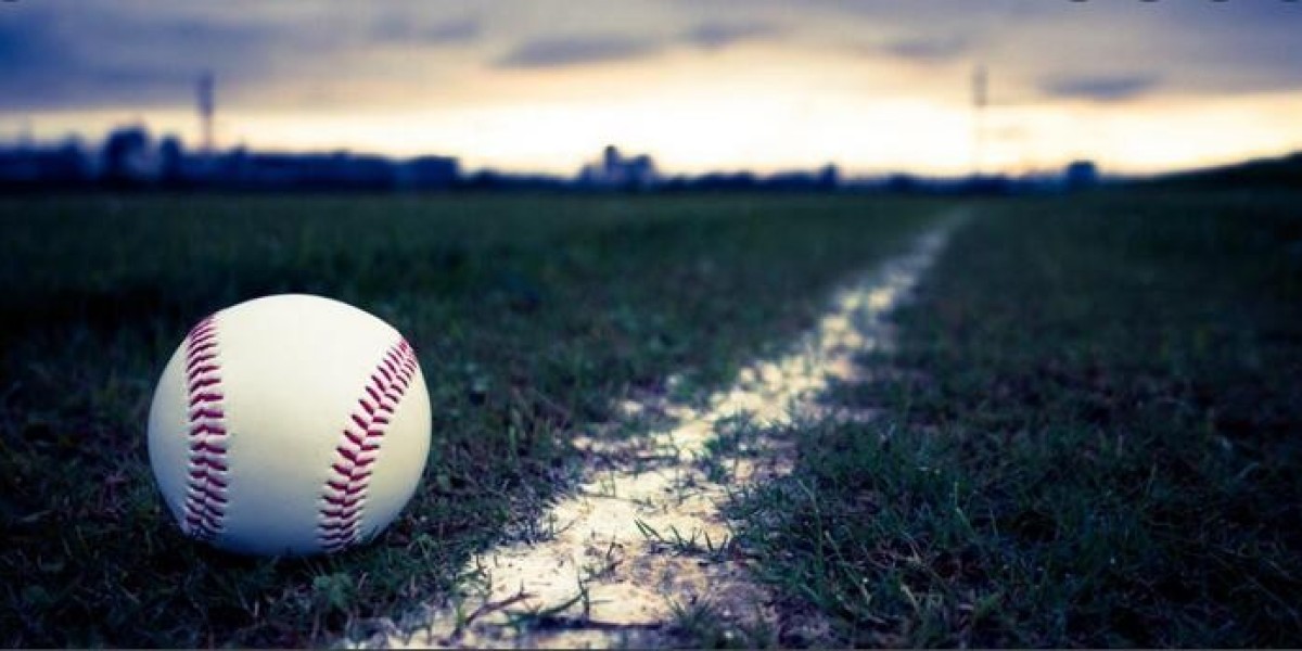 Yankees household operates outdo Guardians singles