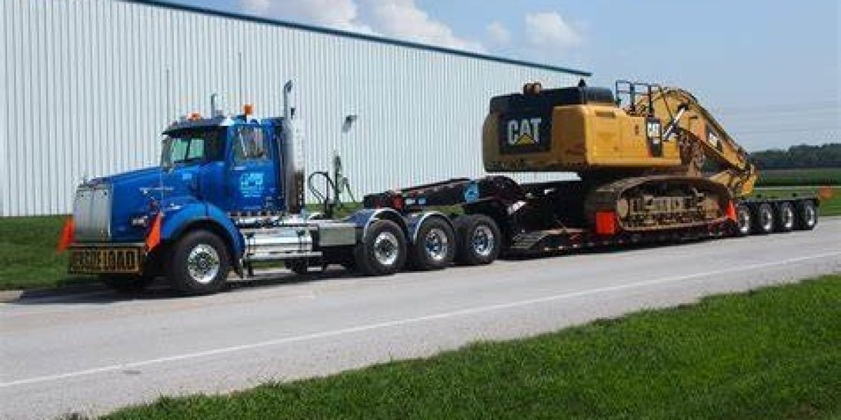 Haul Truck: Kendaraan Berat yang Vital dalam Pertambangan