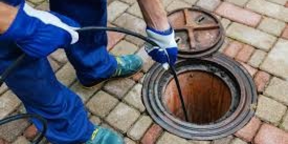 Why Guttеr Clеaning Sеrvicеs Arе a Must for Homеownеrs