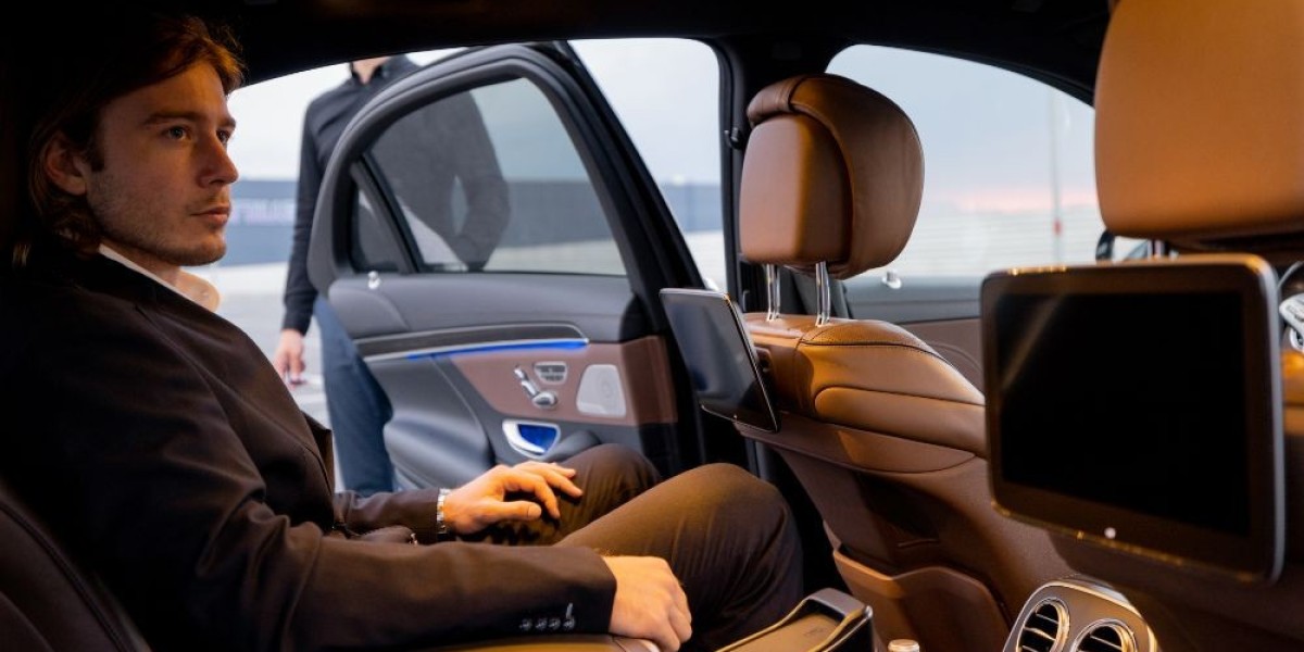 The Ultimate Guide to Chauffeur Services at Heathrow Airport